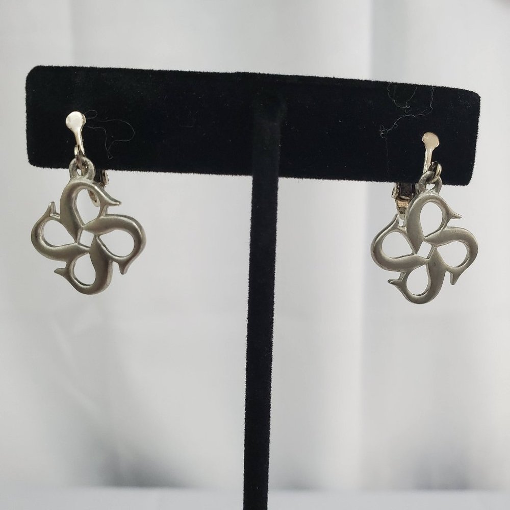 Vintage Lovell Designs Clip On Damariscotta Pewter Fish Drop Earrings